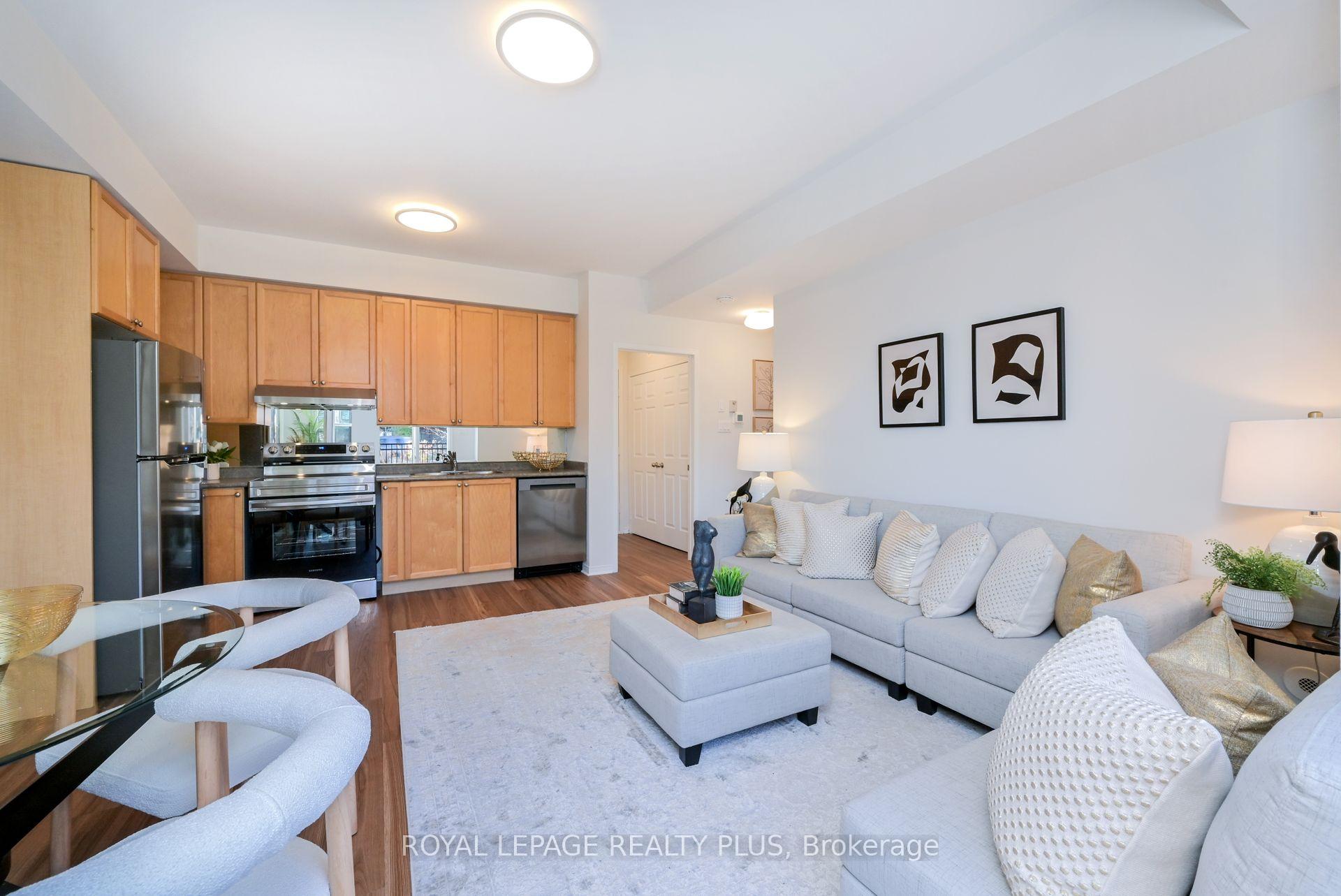 1 Bedroom Condo at 3056 Eglinton, Mississauga For sale