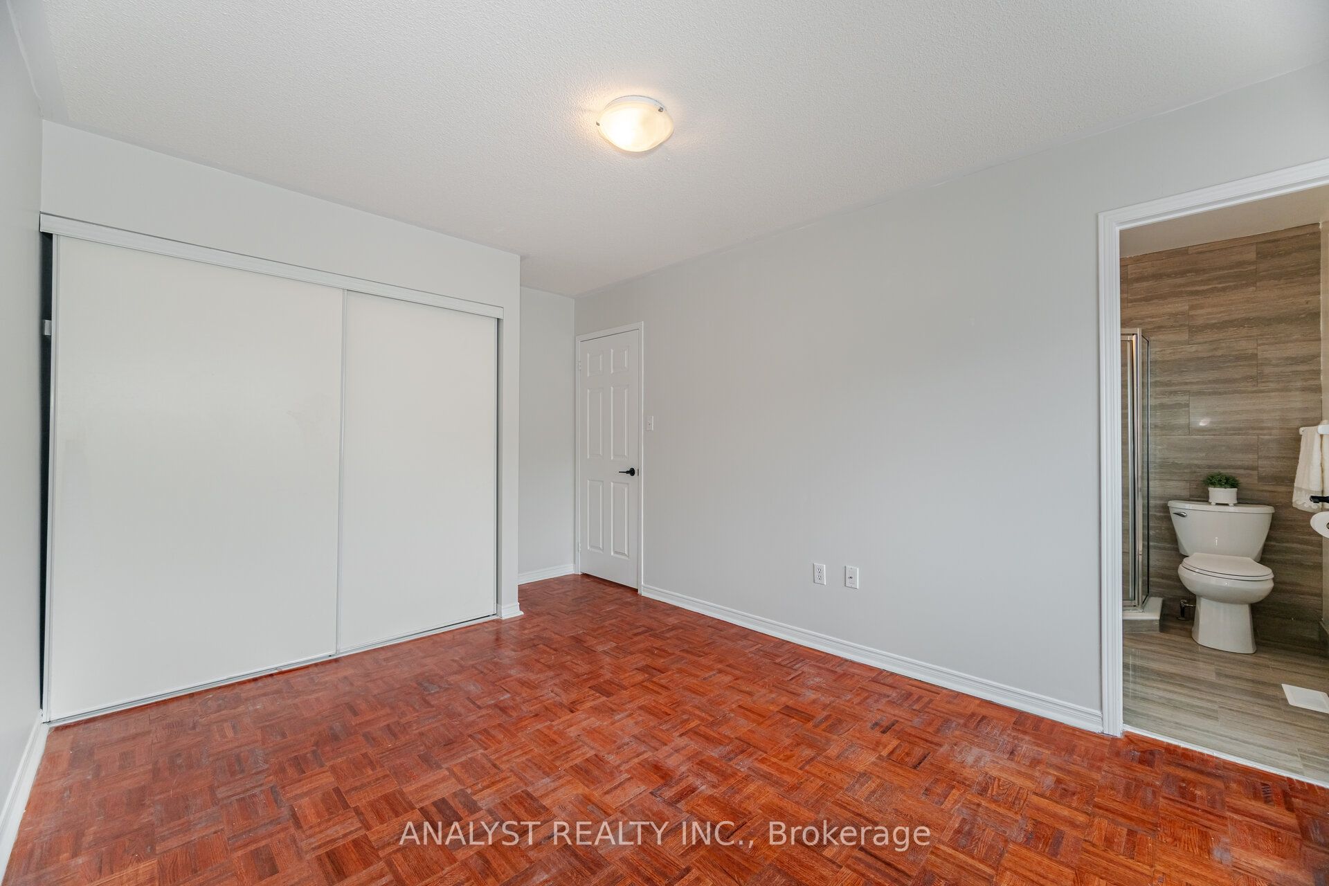 219 Woodbridge Avenue, #1