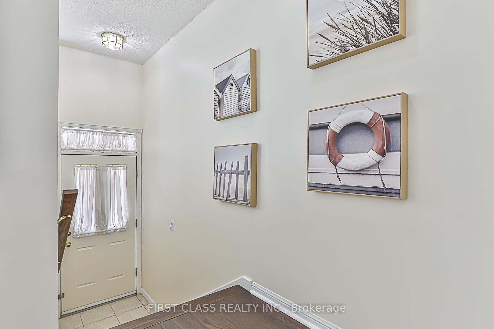 4 Bedrooms Condo at 1881 Mcnicoll, Toronto For sale