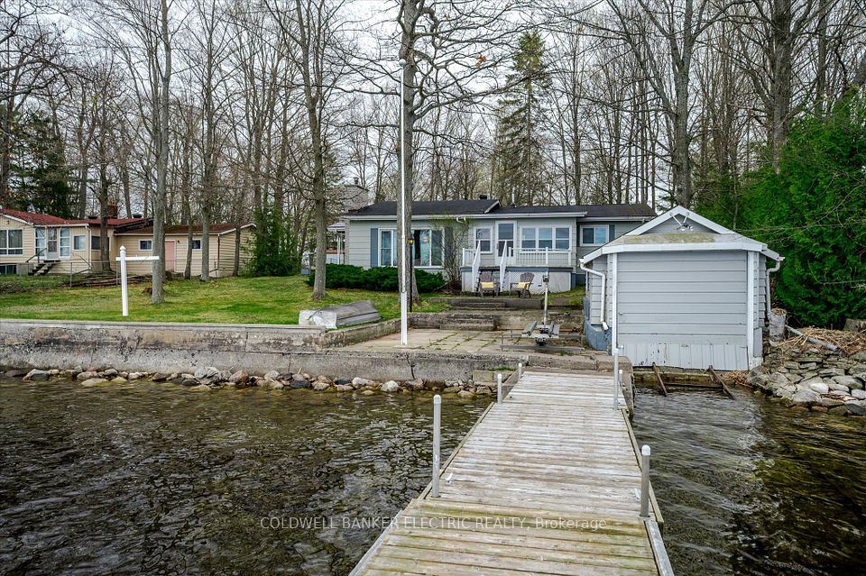 318 Fothergill Isle, Selwyn, ON K9J 6X2