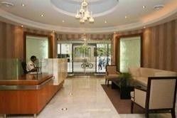 85 Bloor Street E 914
