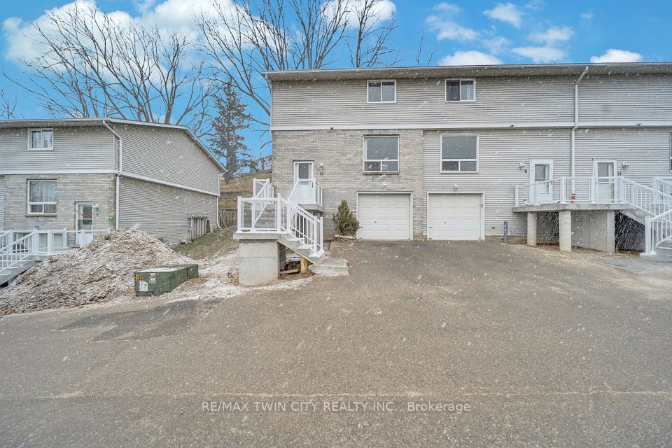 648 Doon Village Road