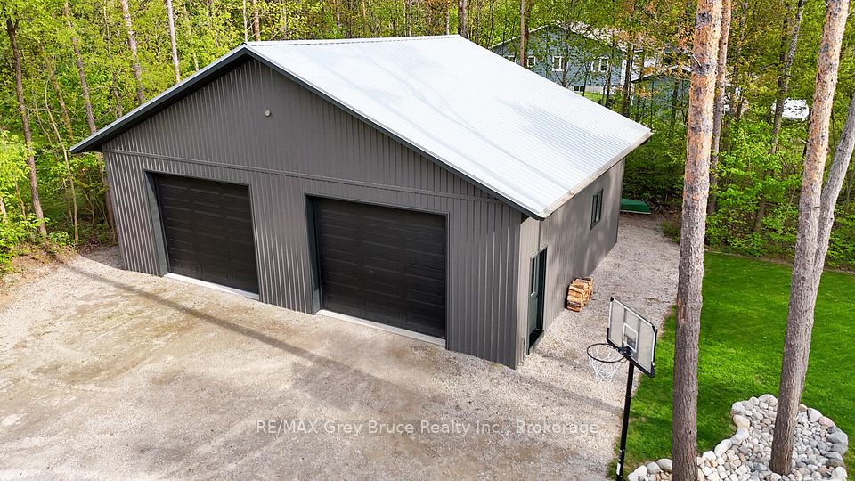 55 Pine Forest Drive, South Bruce Peninsula, ON N0H 2G0