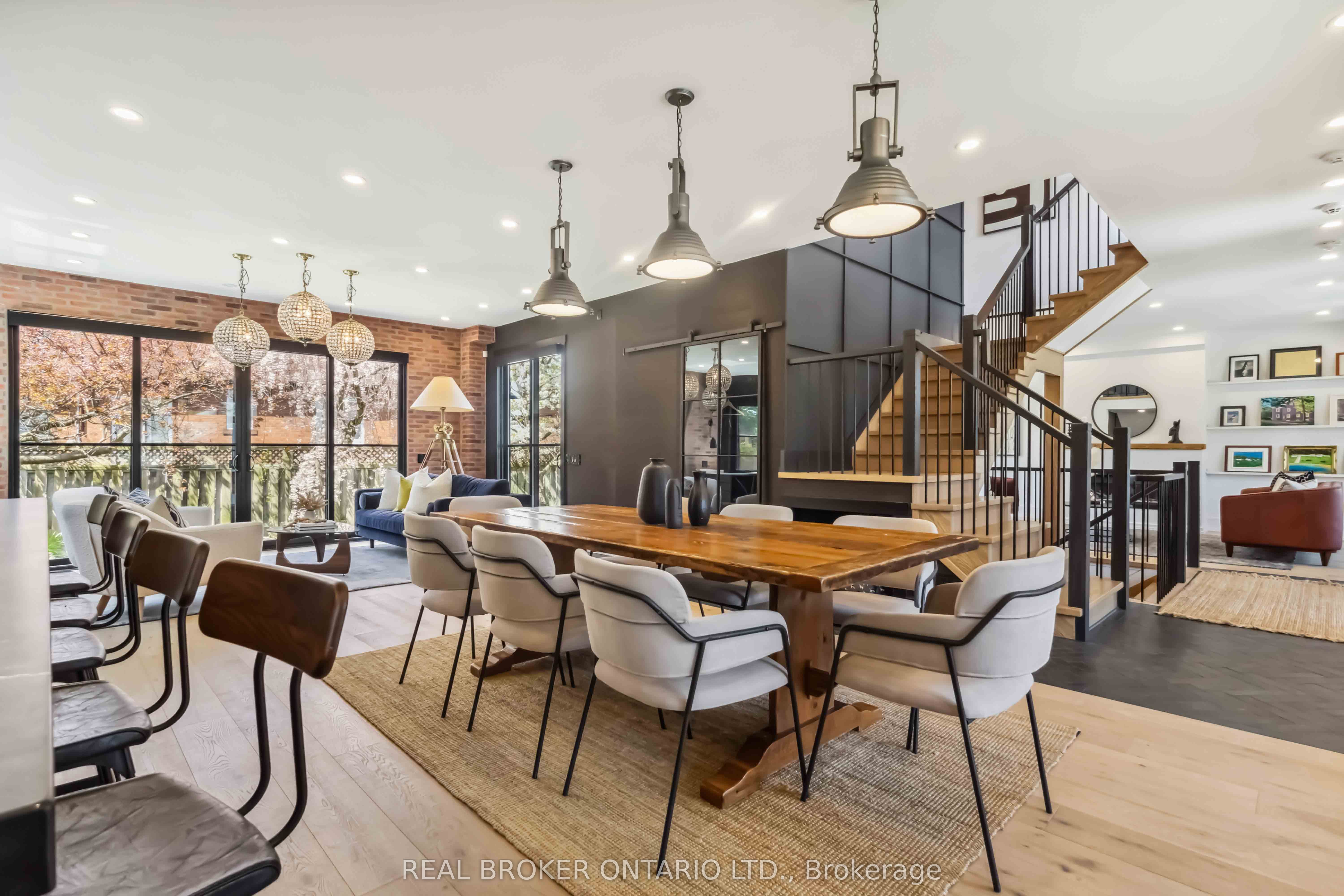 44 Hunt Club Drive
