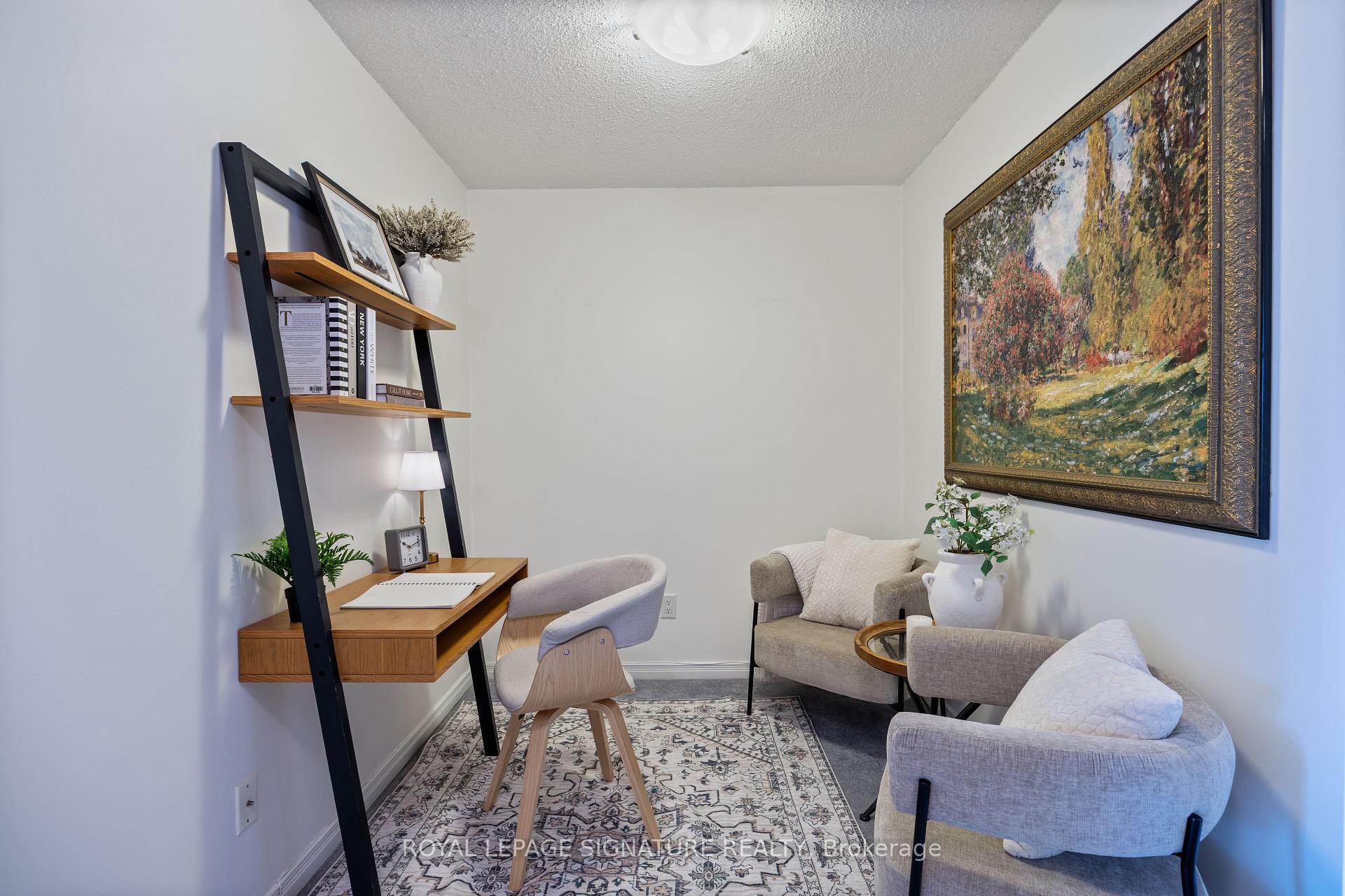 2 Bedrooms Condo at 205 The Donway, Toronto For sale