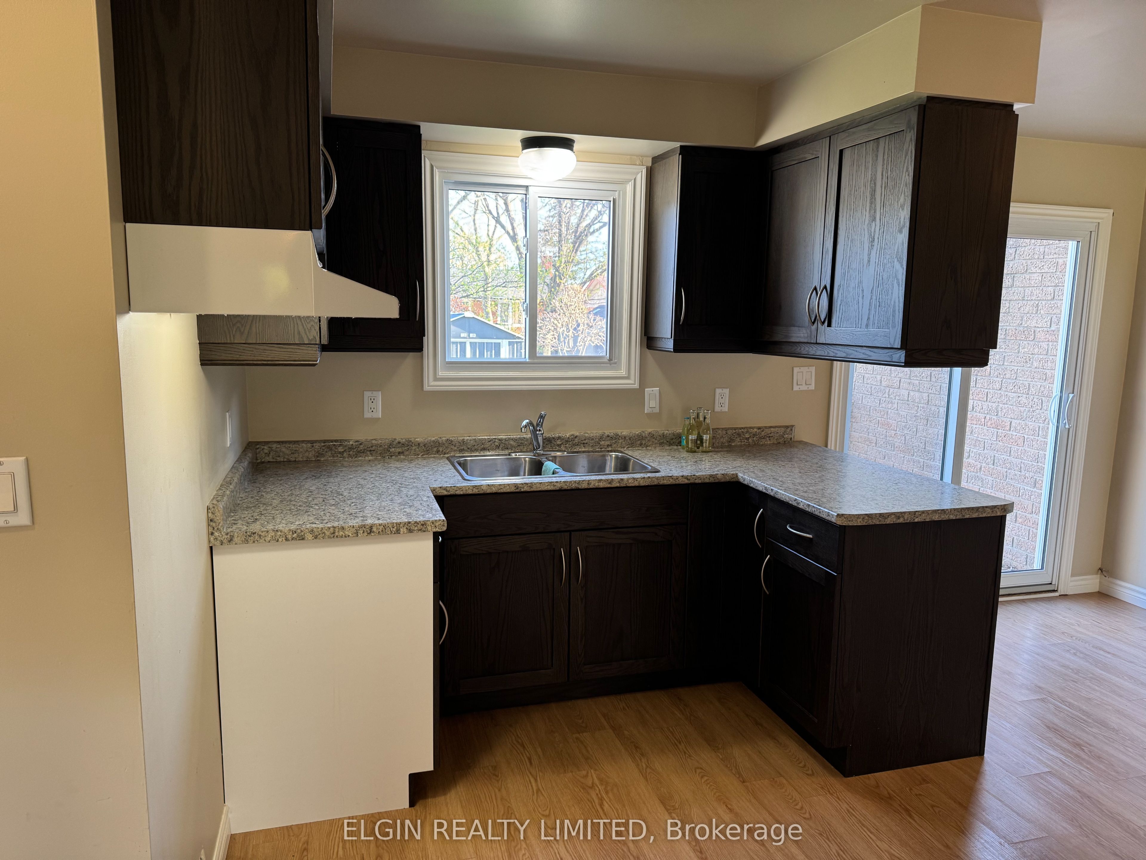 36 Vanier Place, St. Thomas, ON N5R 5P8
