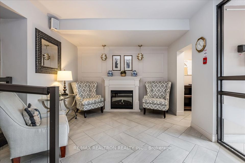 #103 - 414 Blake Street, Barrie, ON L4M 5J7