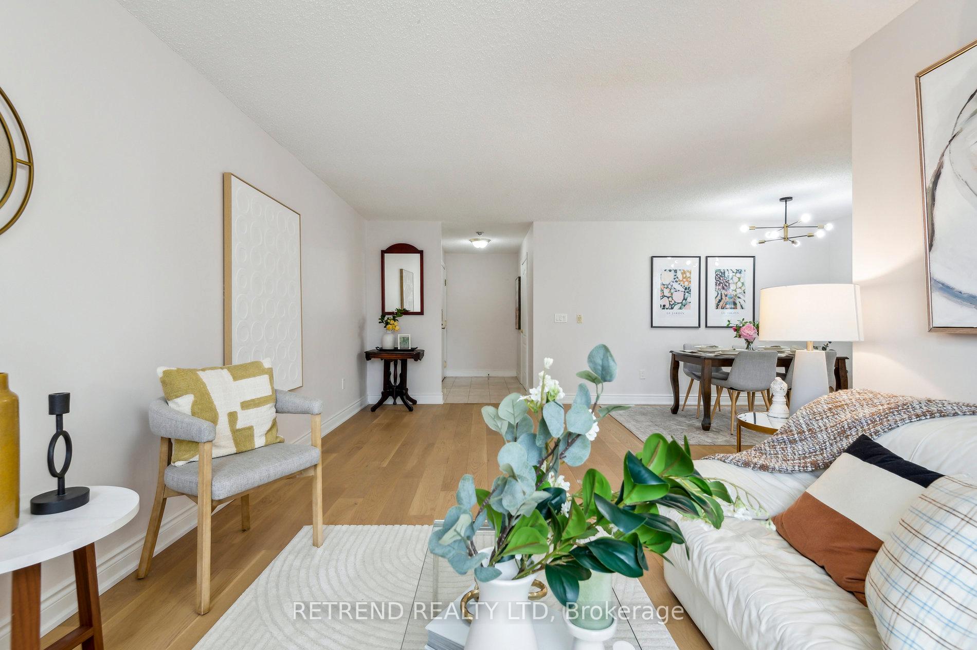 4 Bedrooms Condo at 880 Grandview,  Toronto For sale
