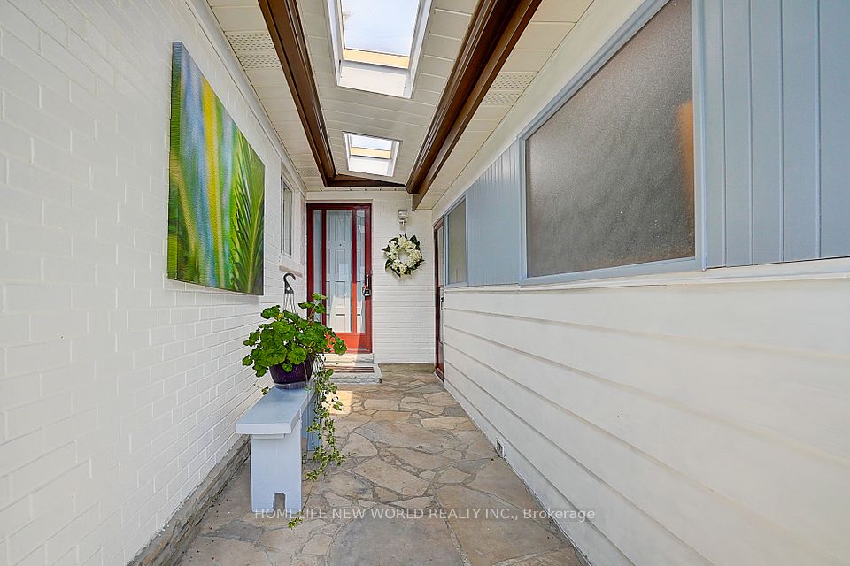 19 Pondsview
