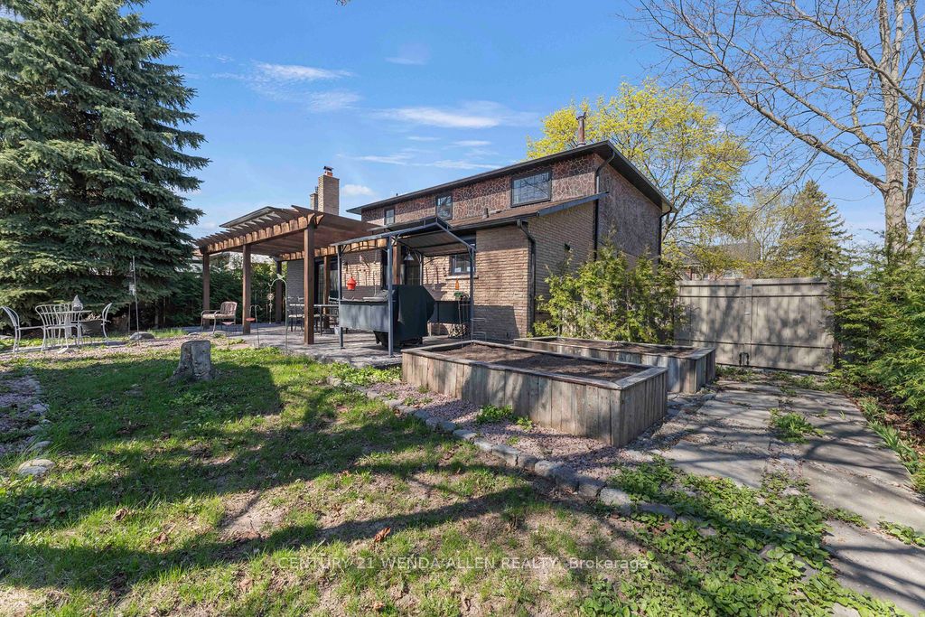 2 Ribblesdale Drive