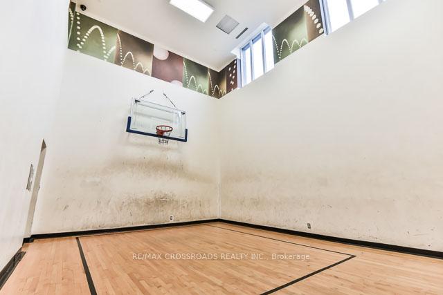 1 Bedroom Condo at 8 Mondeo, Toronto For sale