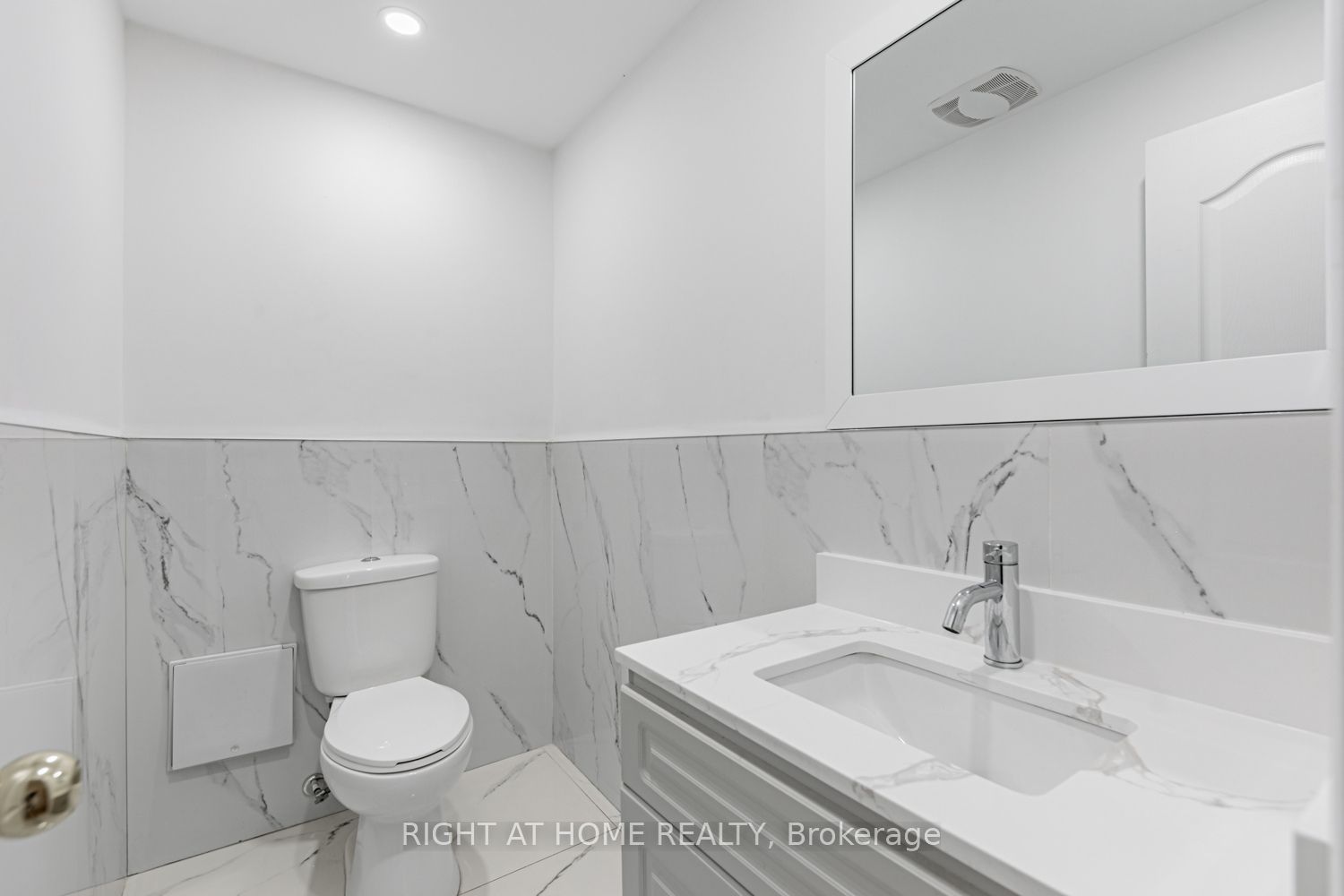 223 Jameson Avenue, #202