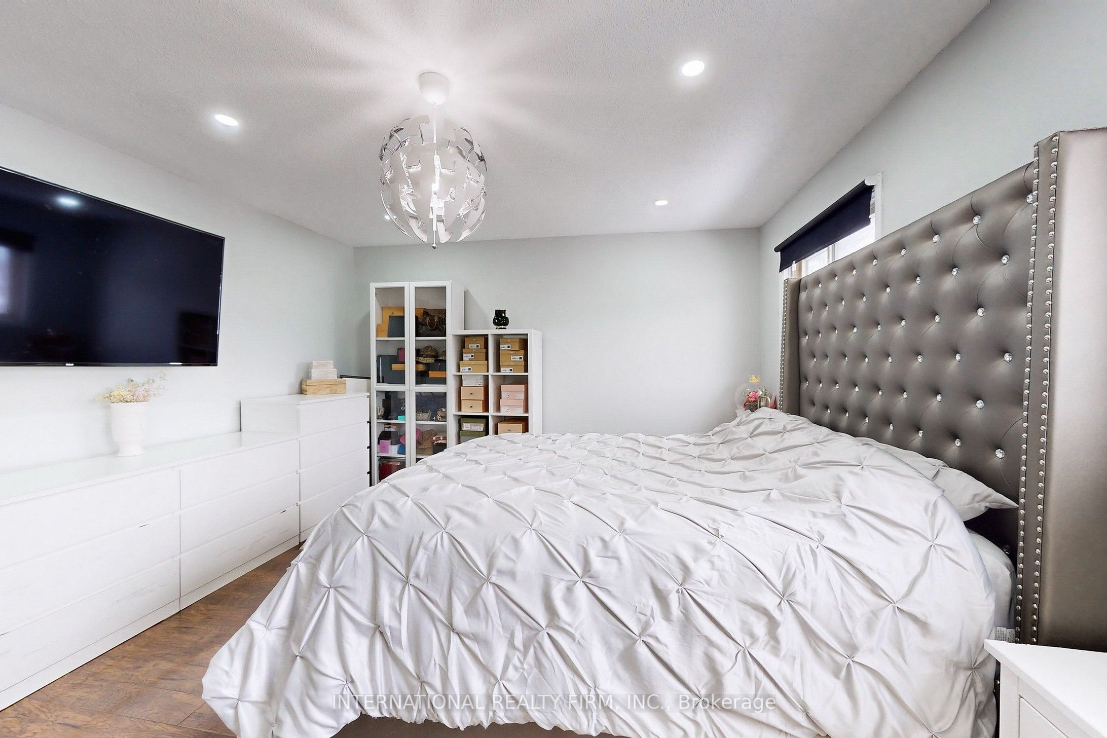 60 Hanson Road, #62