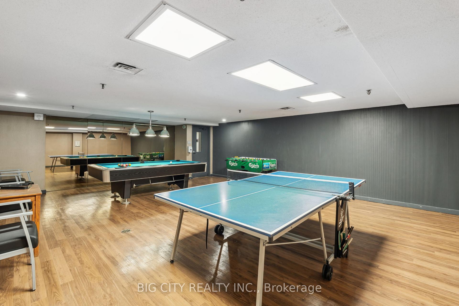 1 Bedroom Condo at 570 Wellington, Toronto For sale