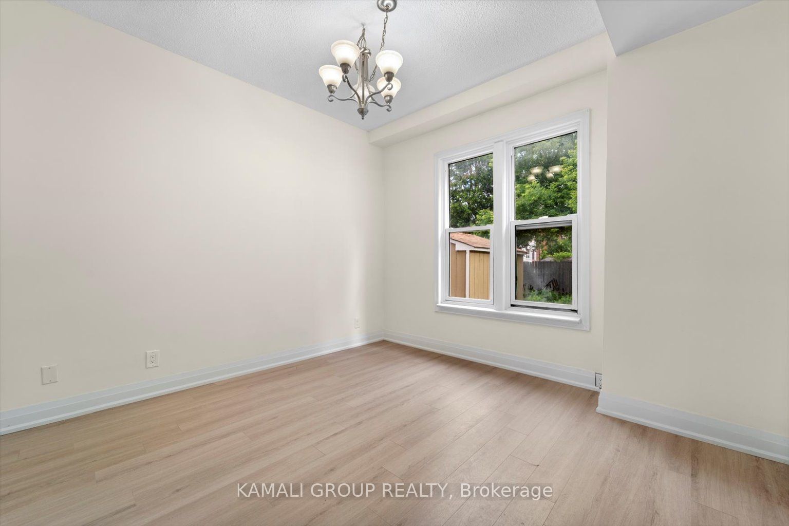 254 Bruce Street, #Main
