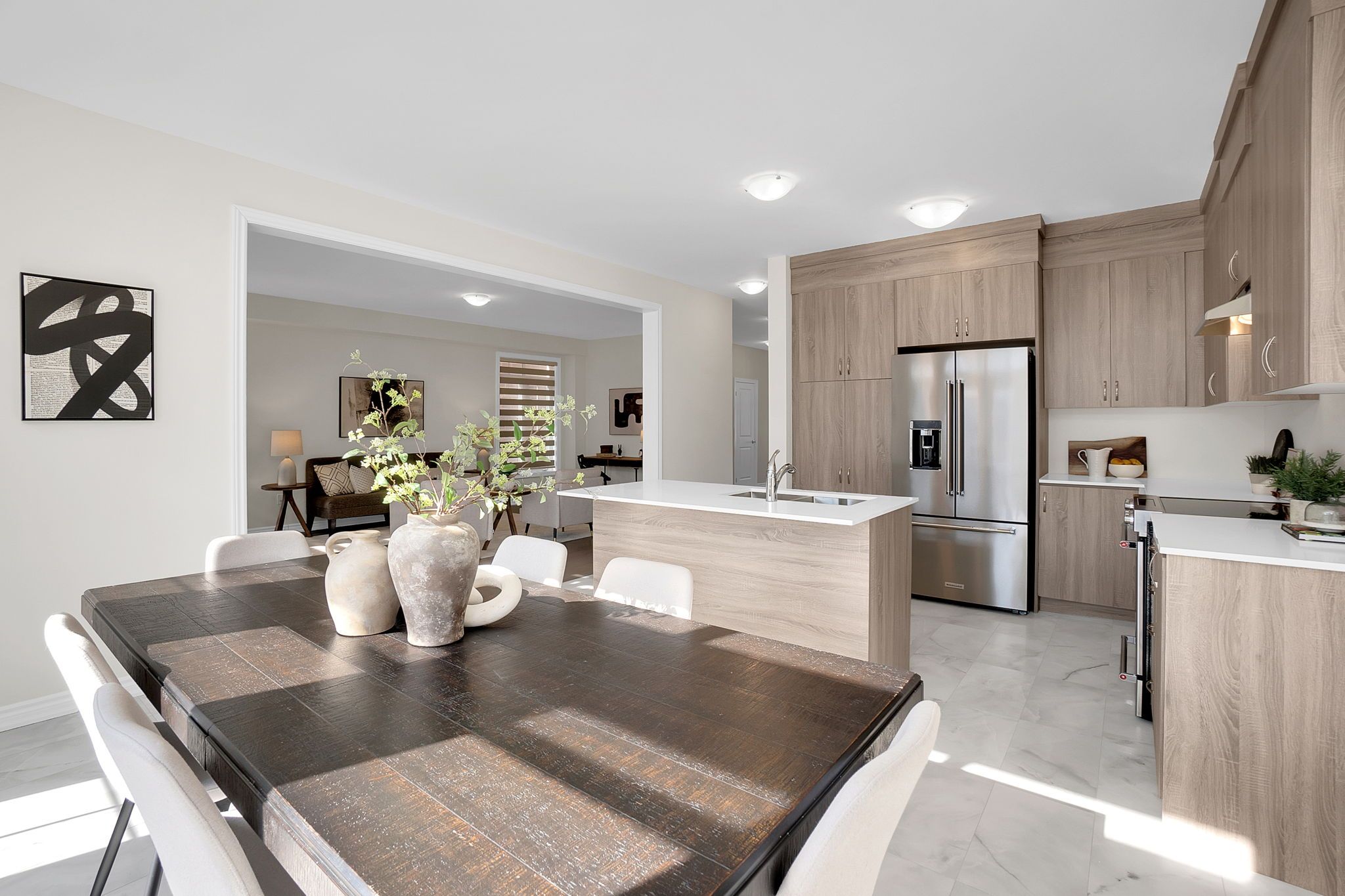 206 Ferragine Crescent