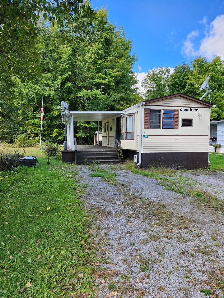1802 County Road 121
