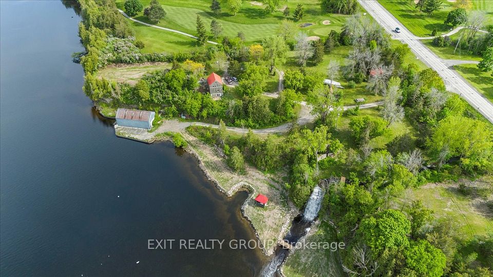 782 County Rd 49