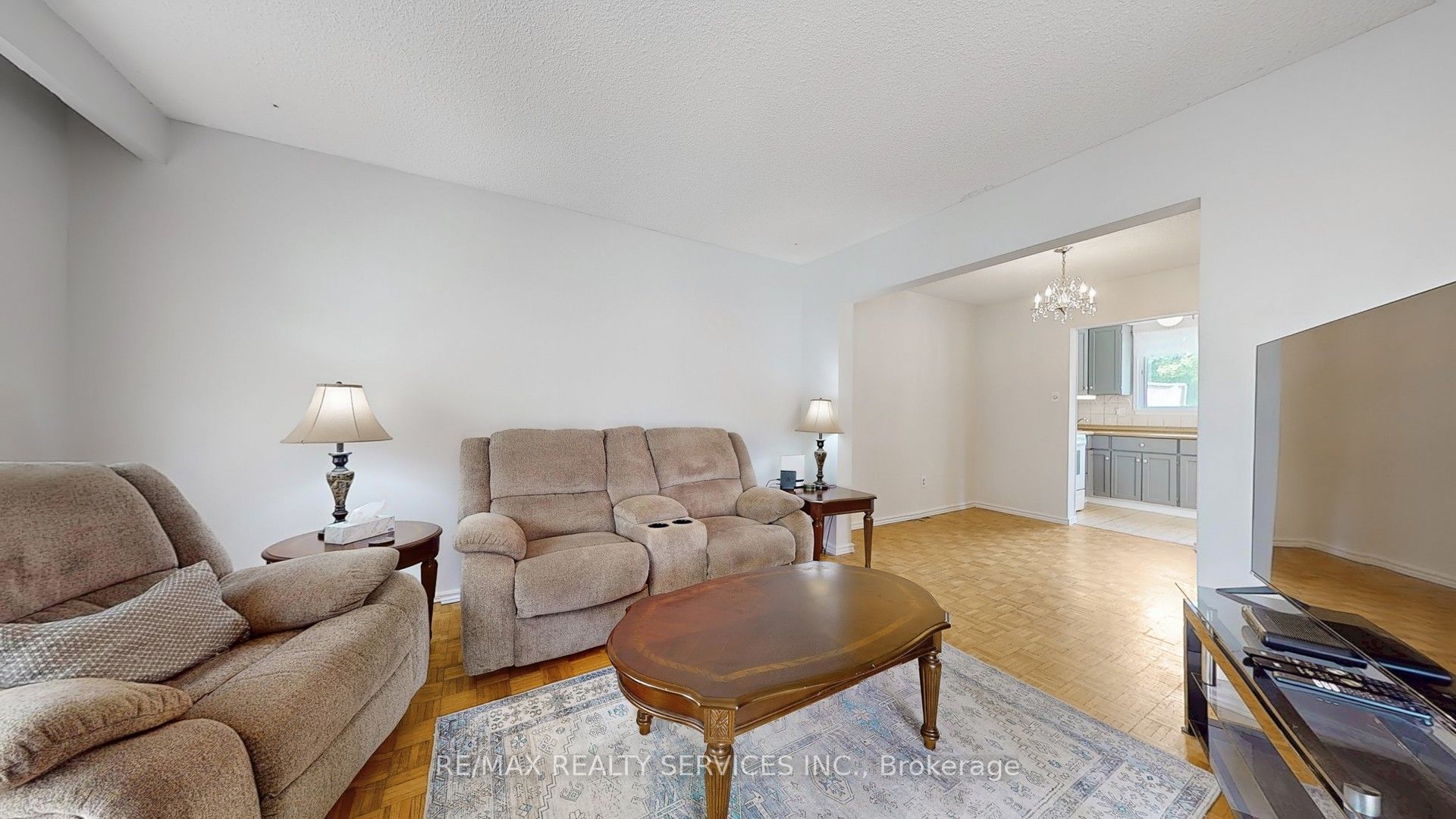 29 Gulliver Crescent