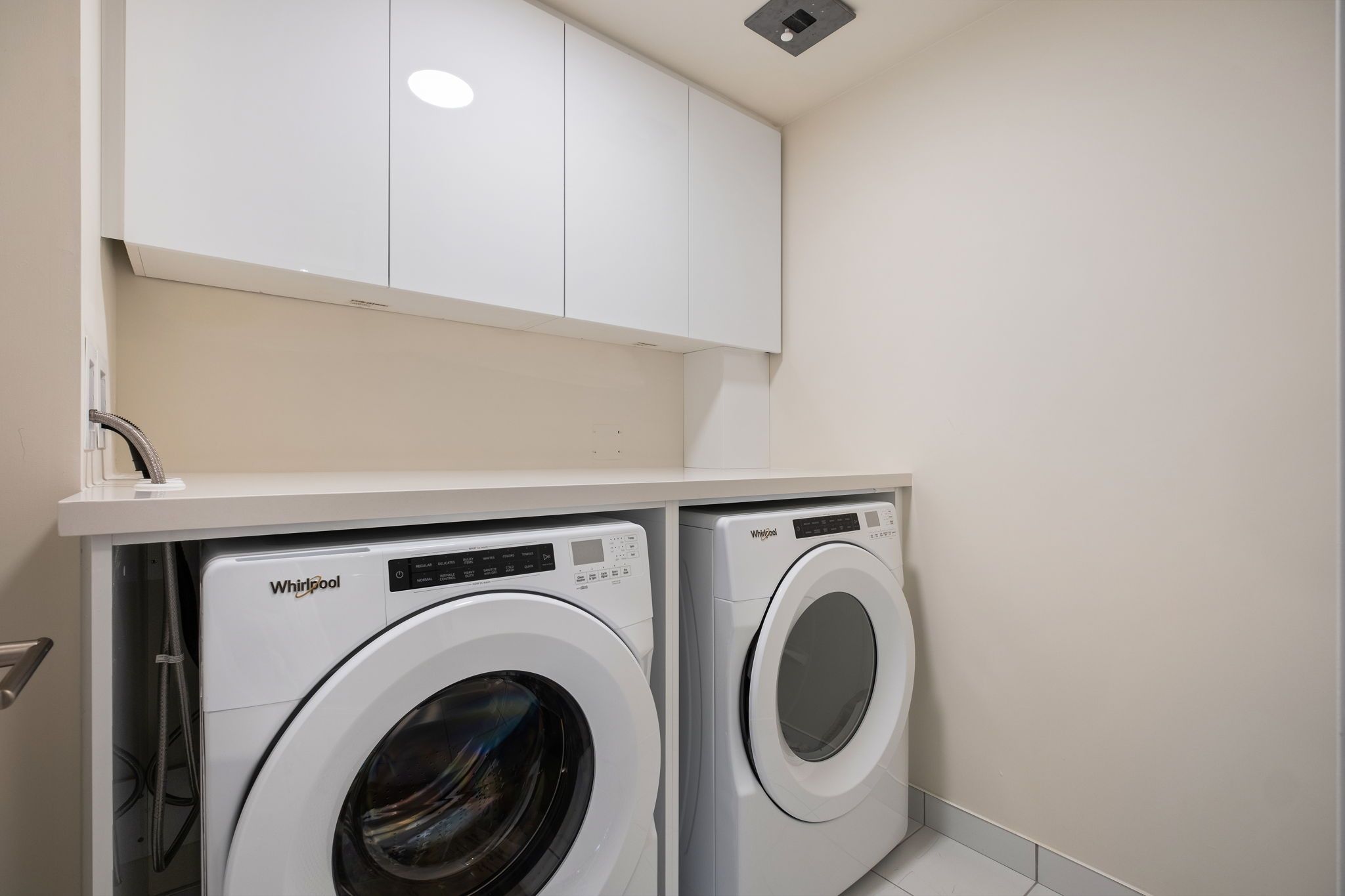 99 John Street 4504