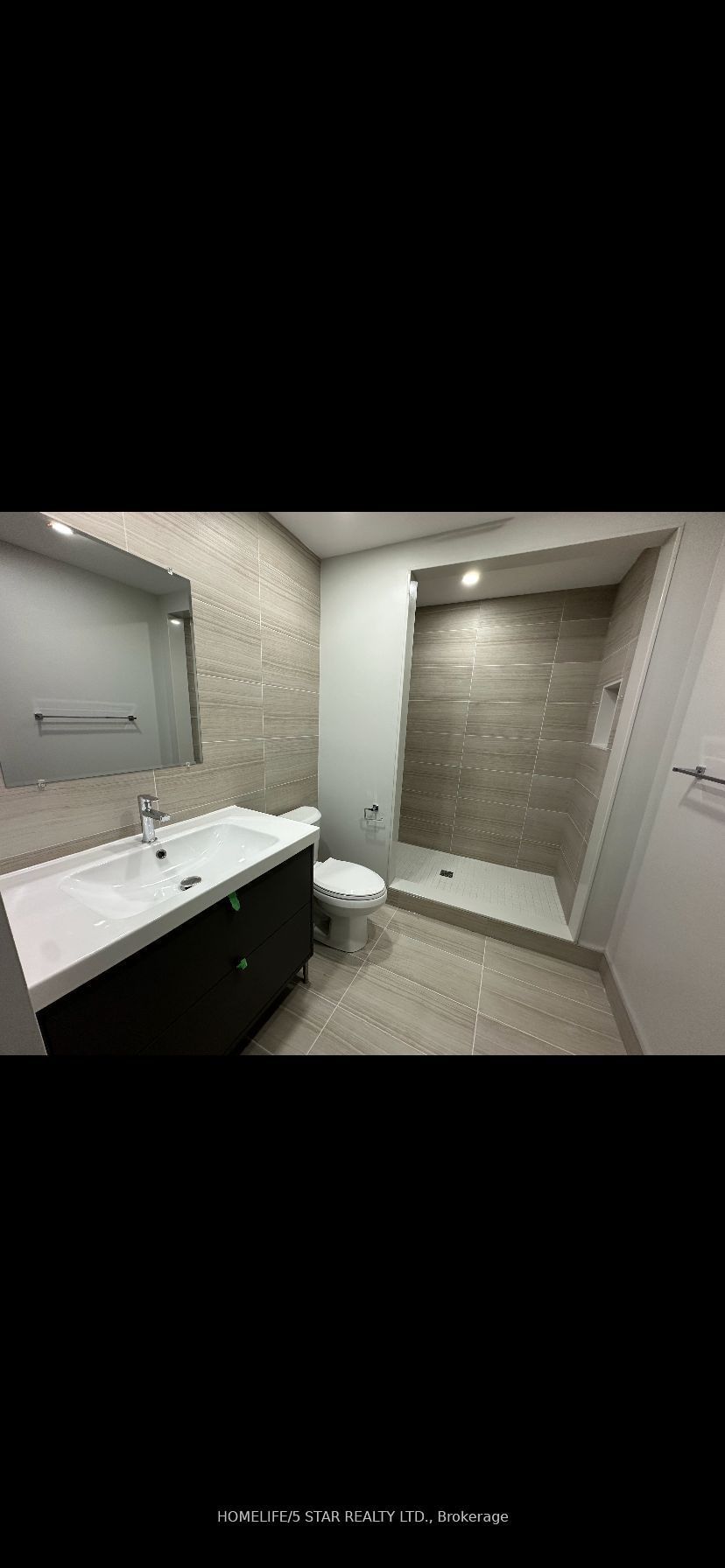 837 King Street E, #105
