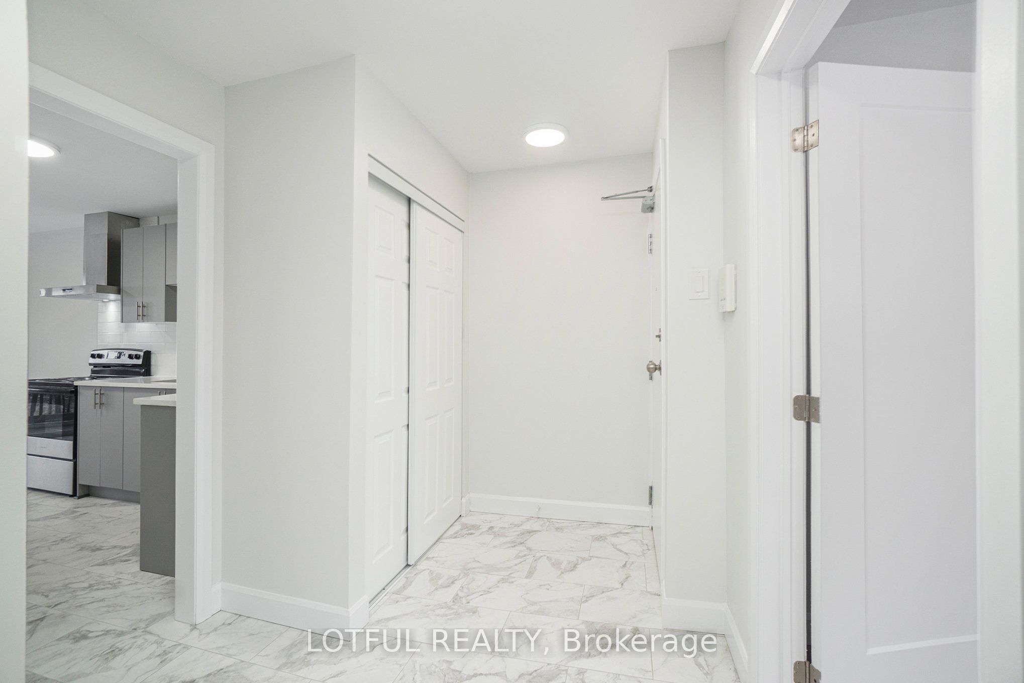 484 Queen Mary Street #6, Overbrook - Castleheights and Area 3502 - Overbrook/Castle Heights
