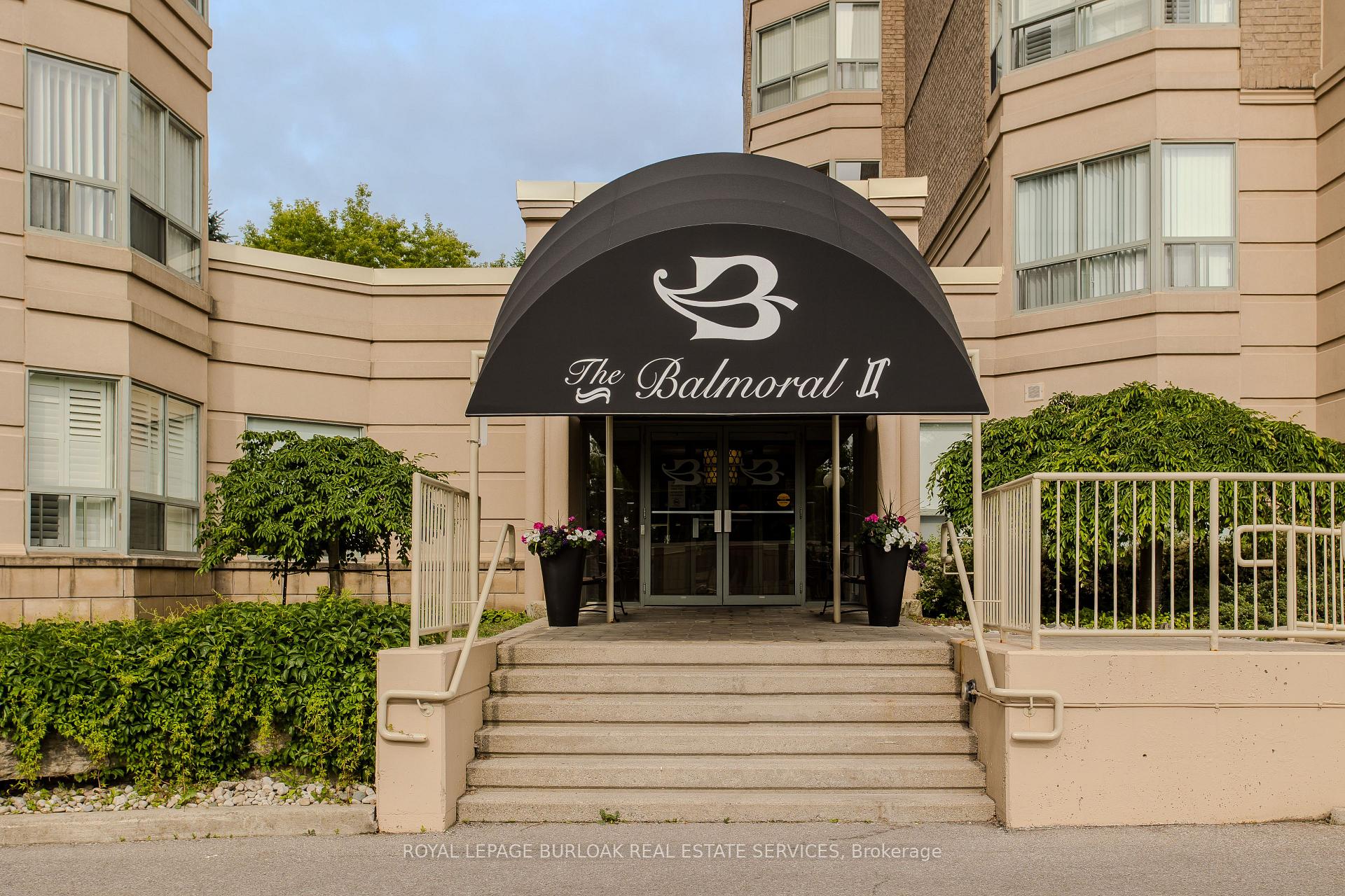 2 Bedrooms Condo at 2085 Amherst Heights, Burlington For sale