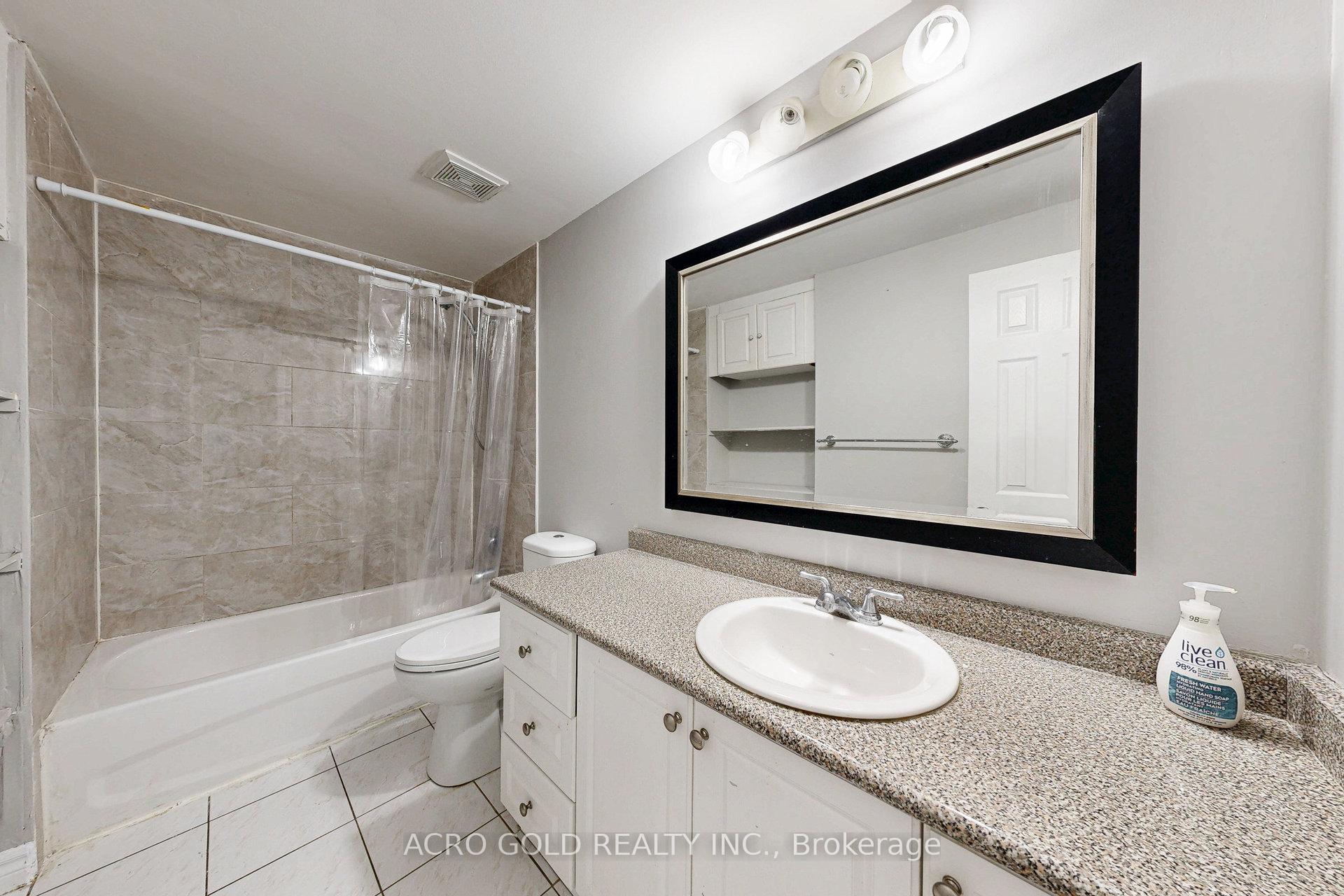 4 Bedrooms Condo at 441 Military,  Toronto For sale