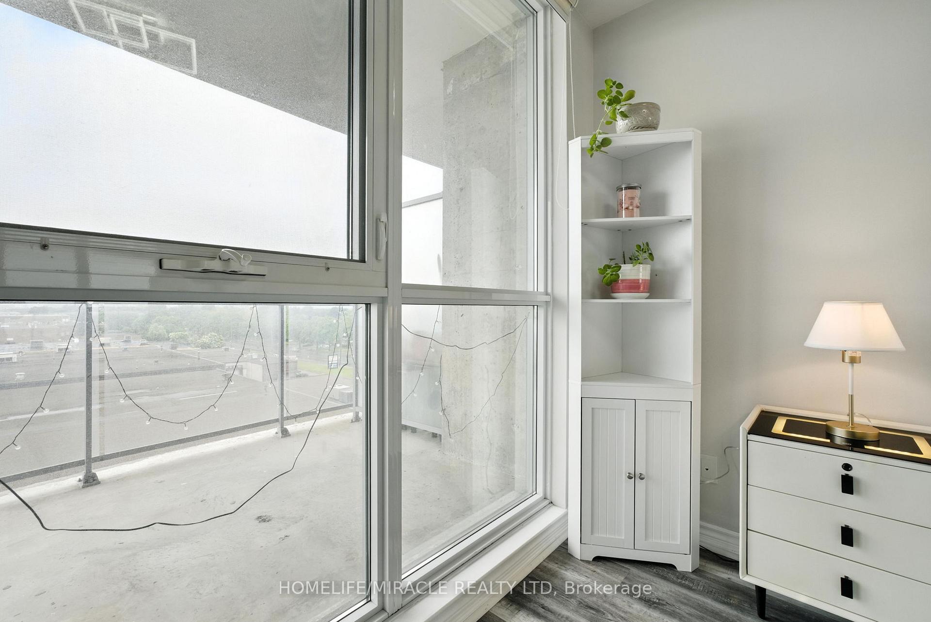 1 Bedroom Condo at 1328 Birchmount, Toronto For sale