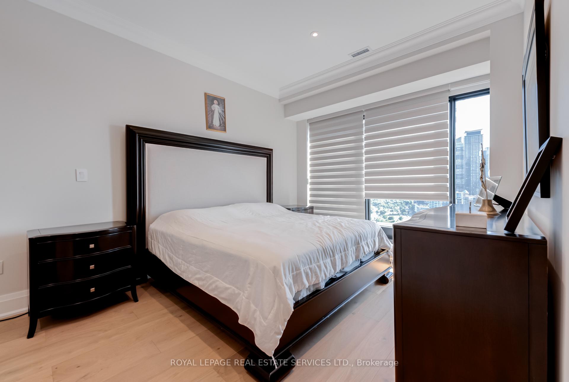 2 Bedrooms Condo at 2045 Lake Shore, Toronto For sale