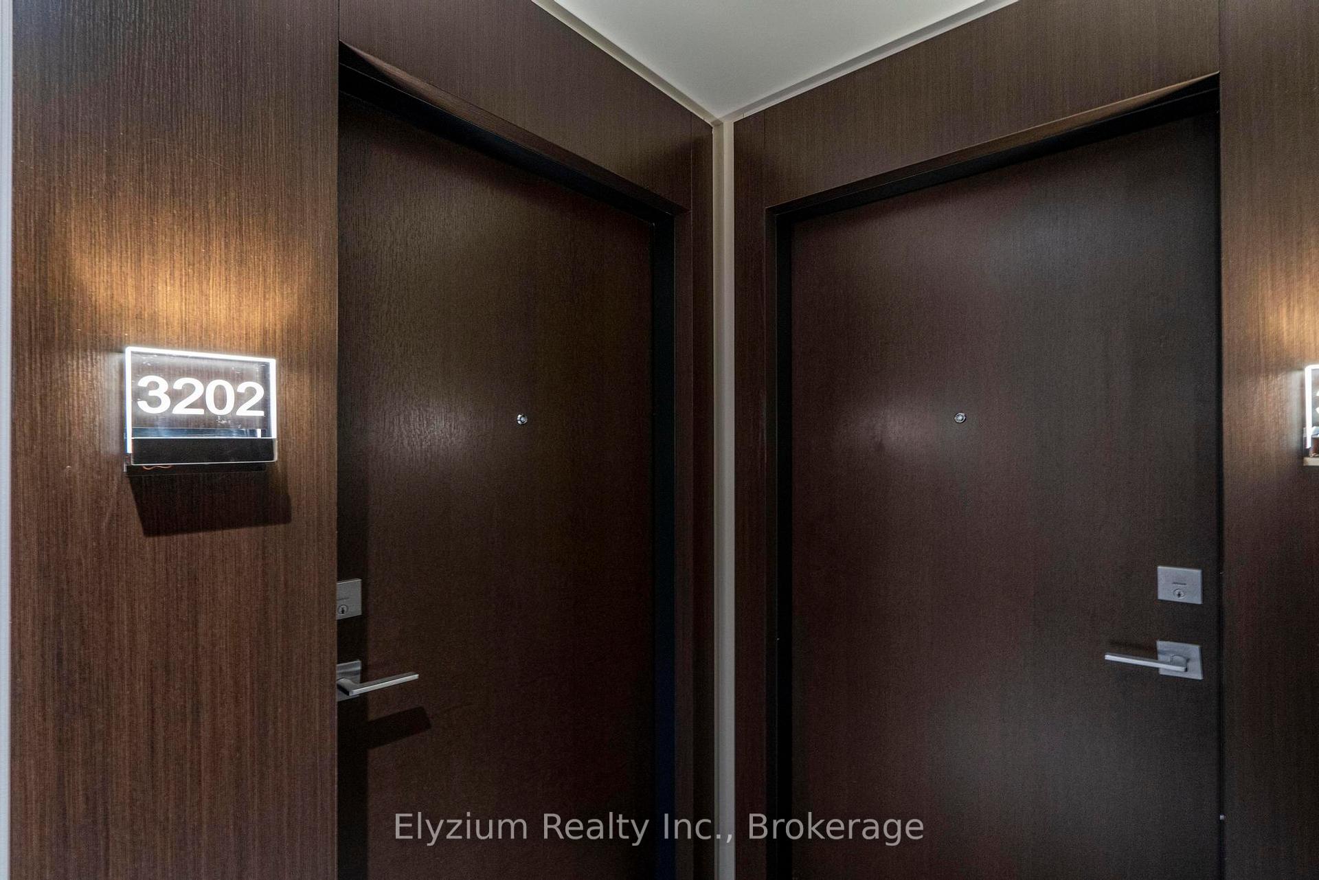 2 Bedrooms Condo at 2221 Yonge, Toronto For sale