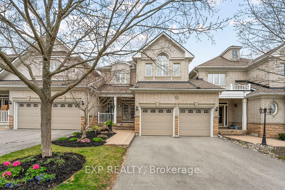 54 Stonecliffe Crescent