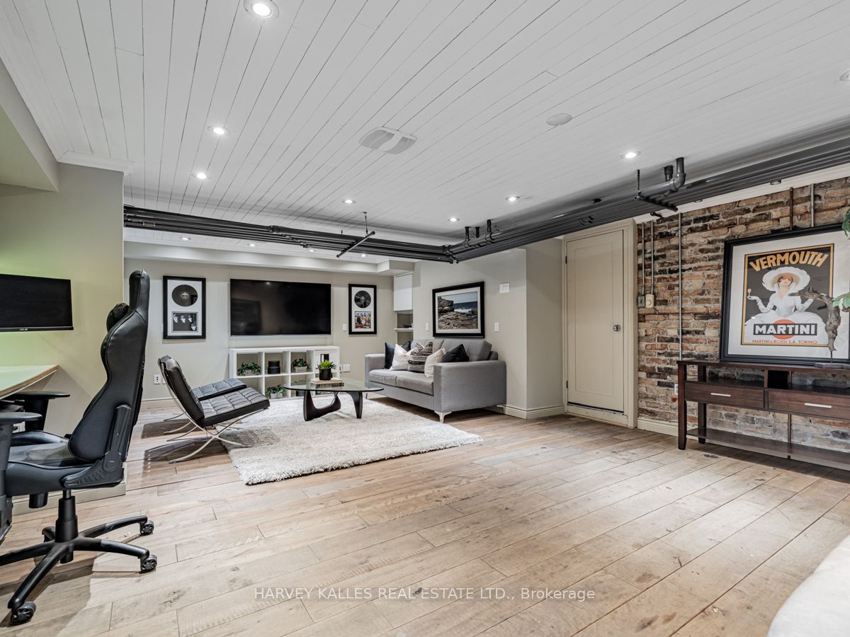 42 Brookfield Road