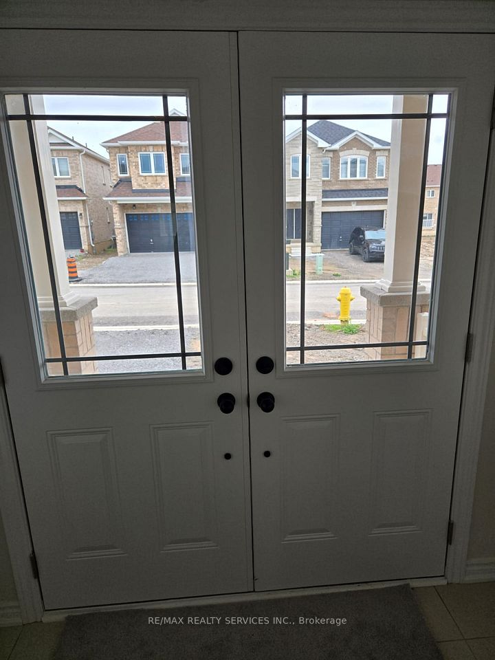 35 Huntsworth Avenue, Thorold, ON L2V 0N2