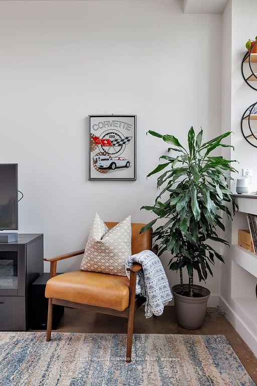 1 Bedroom Condo at 155 Dalhousie,  Toronto For sale