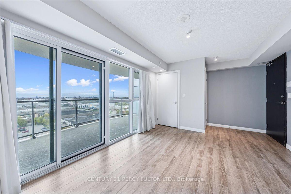 1 Bedroom Condo at 2150 Lawrence, Toronto For sale
