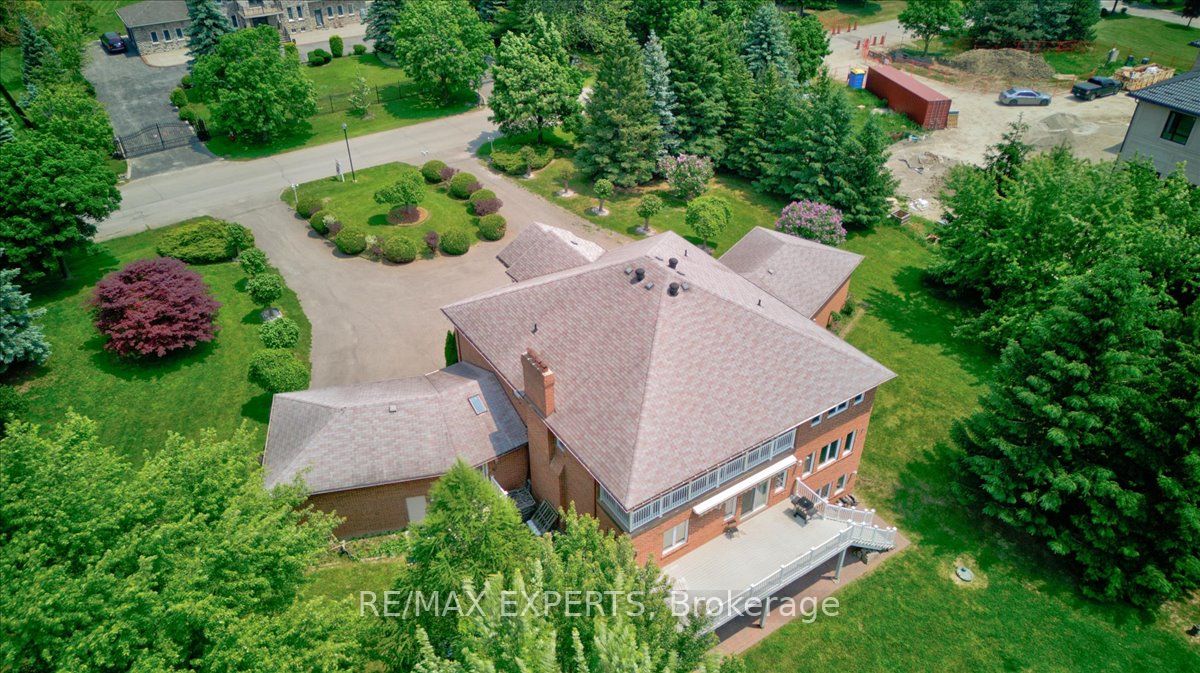 9 Cynthia Crescent