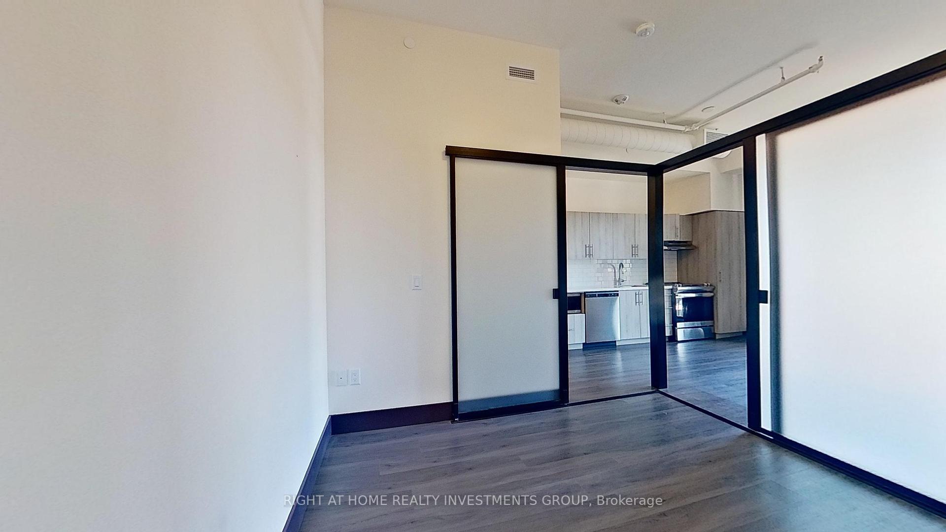 1 Bedroom Condo at 121 King, Hamilton For sale