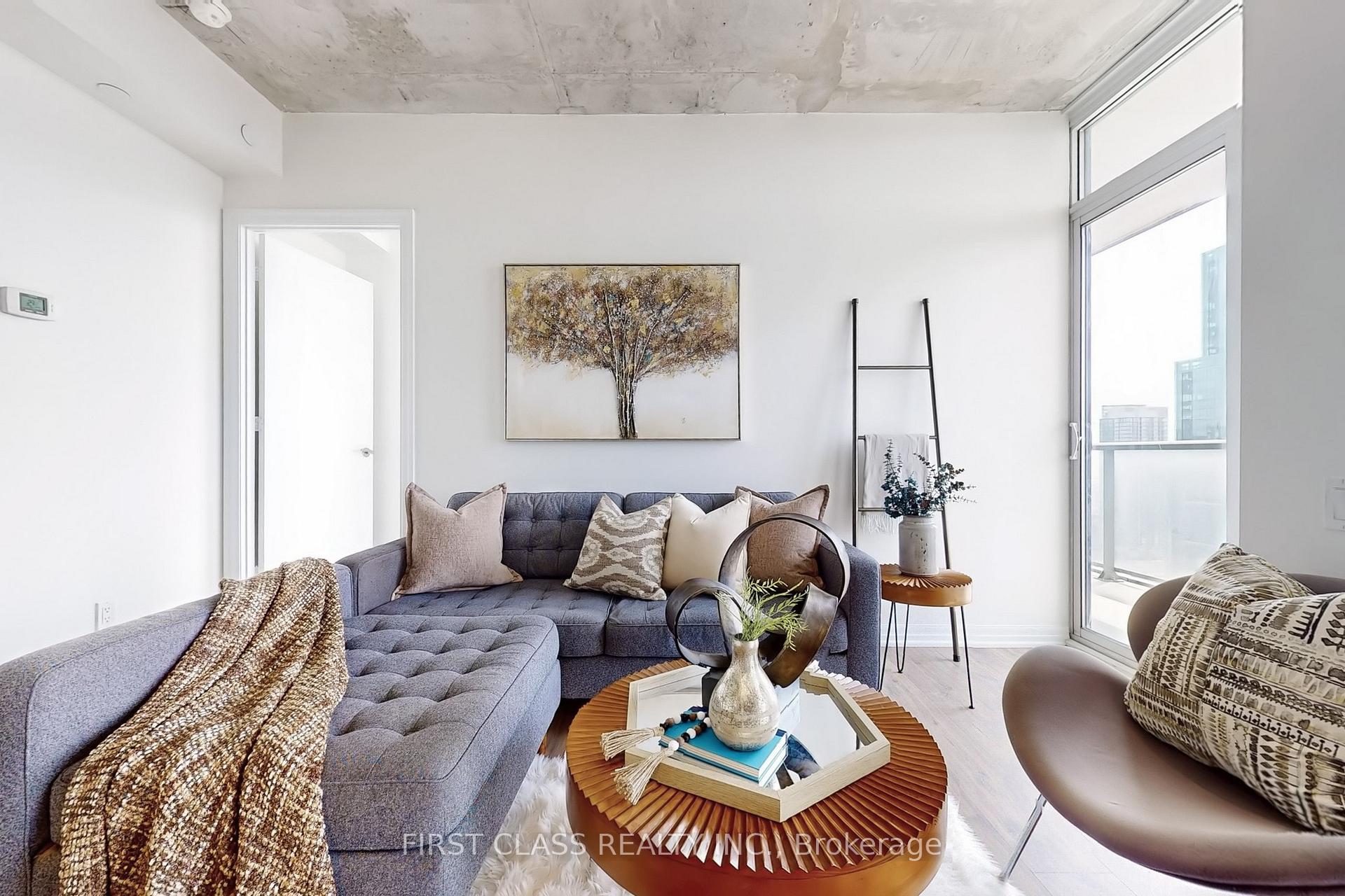 3 Bedrooms Condo at 88 Blue Jays, Toronto For sale