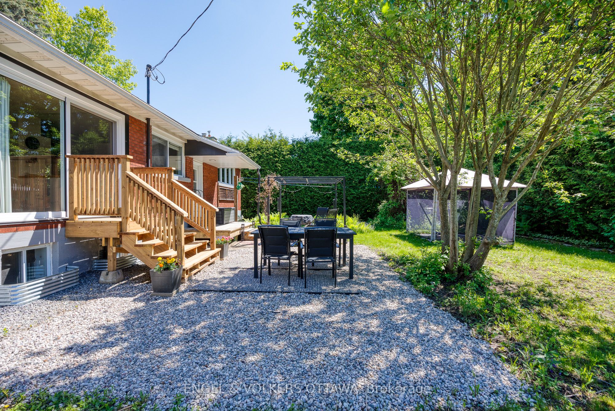 190 Crestview Road