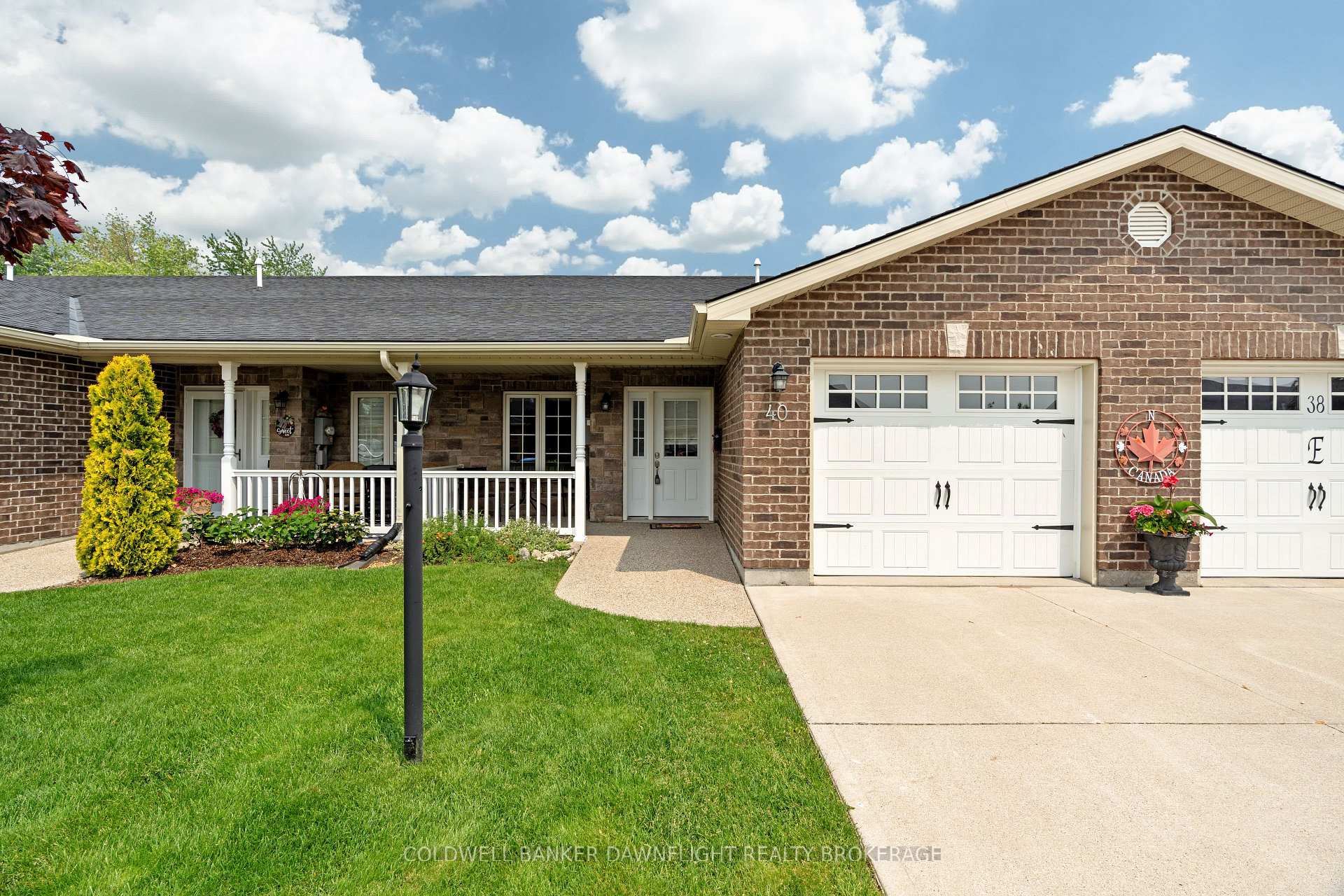 40 Devon Drive, South Huron, ON N0M 1S3