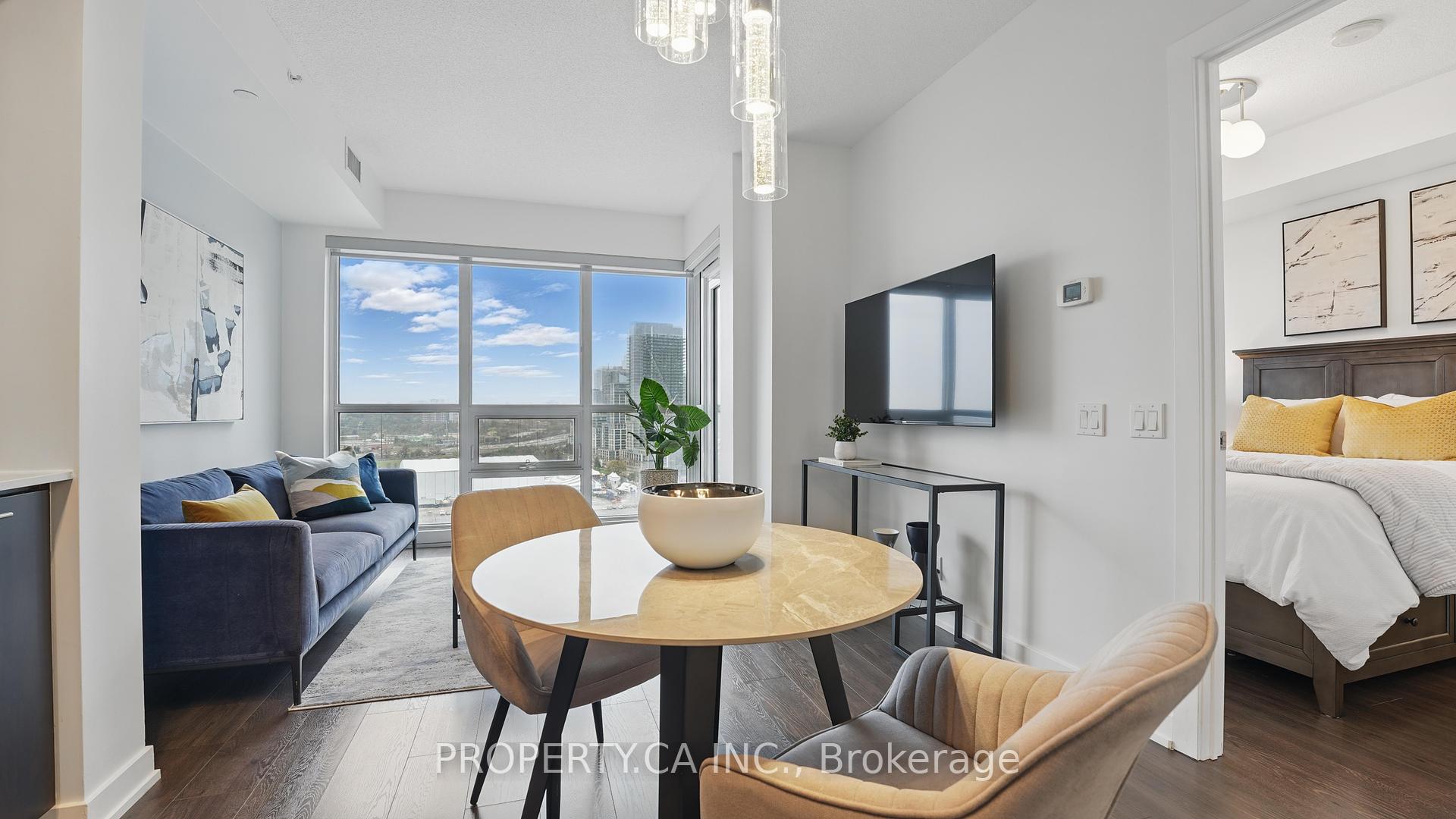 2 Bedrooms Condo at 2220 Lakeshore,  Toronto For sale