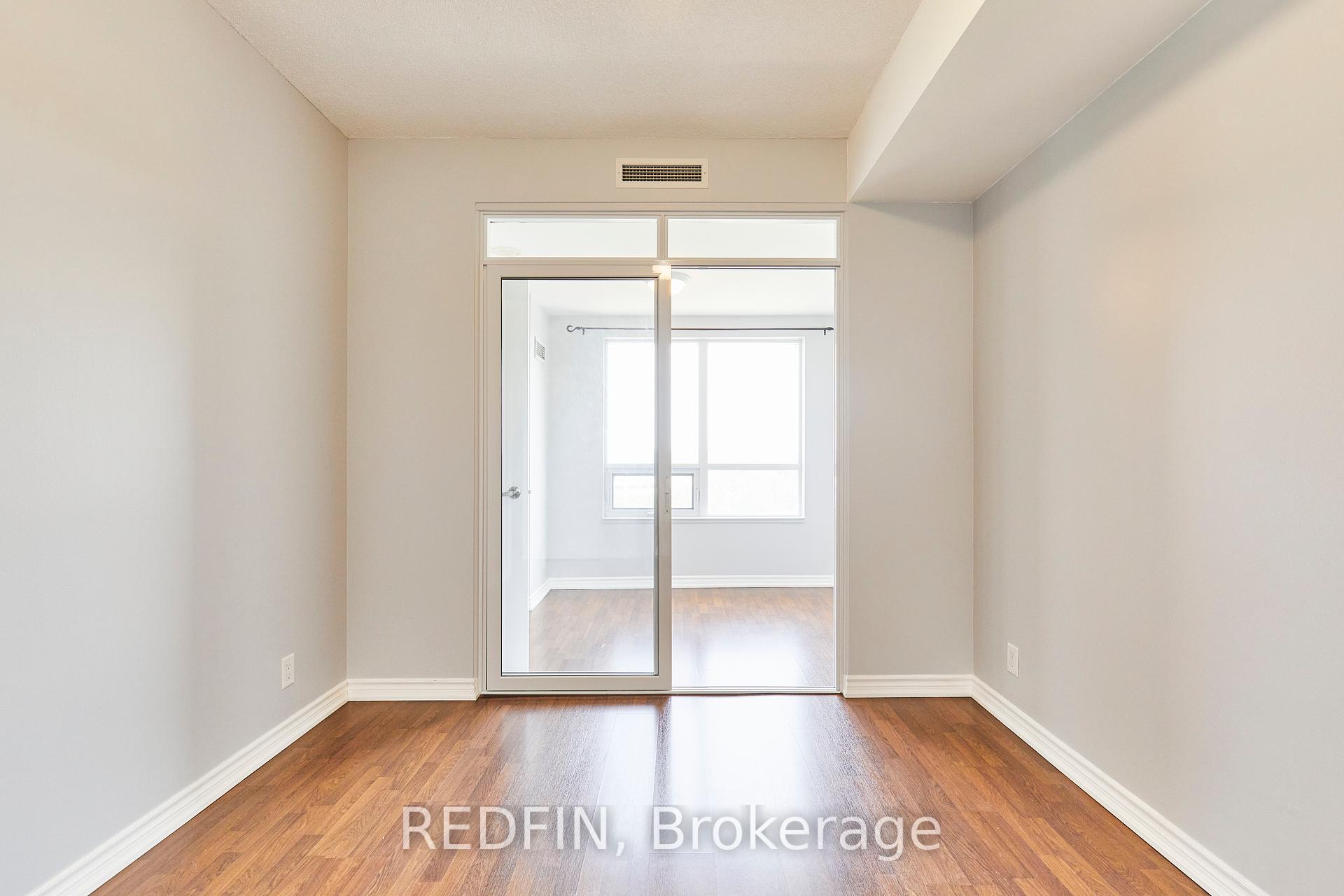 2 Bedrooms Condo at 9235 Jane, Vaughan For sale