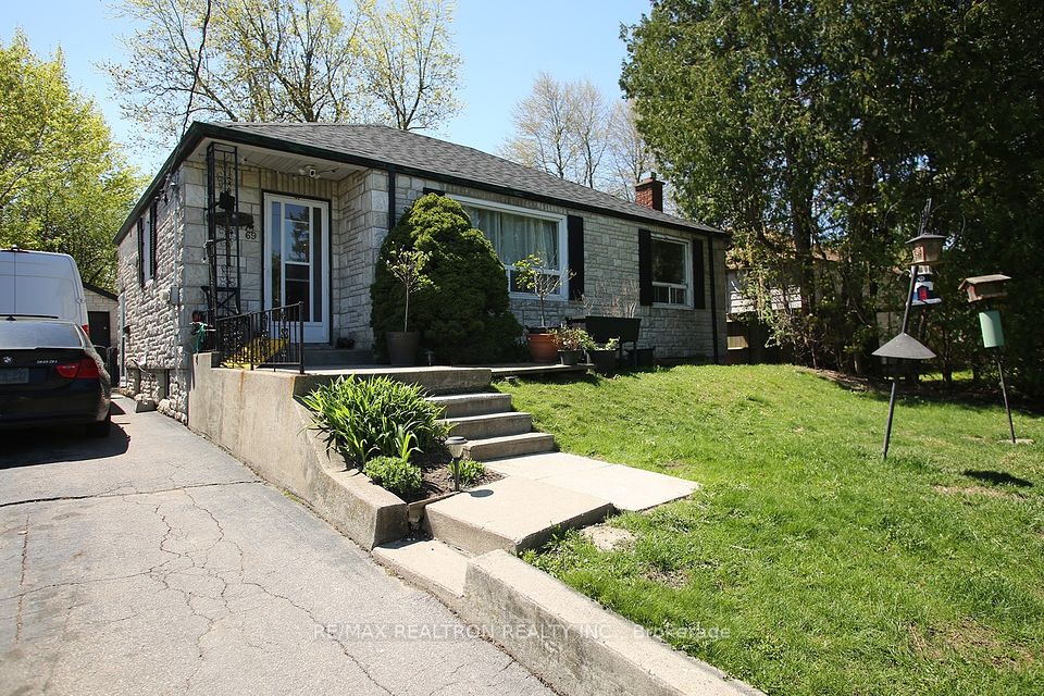 69 Woodward