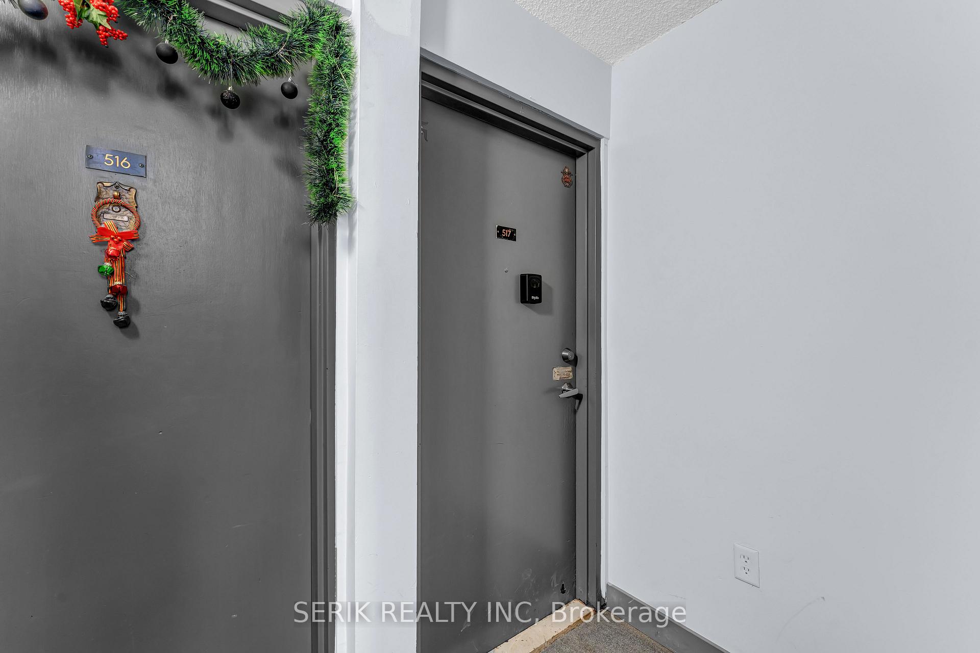 2 Bedrooms Condo at 4673 Jane,  Toronto For sale