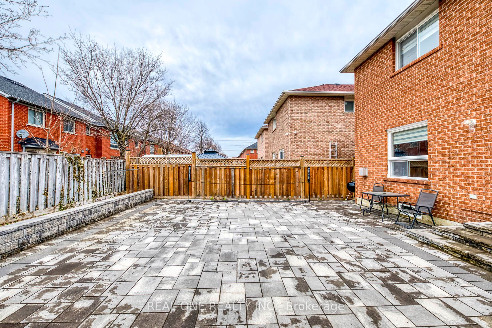 845 Winterton Way