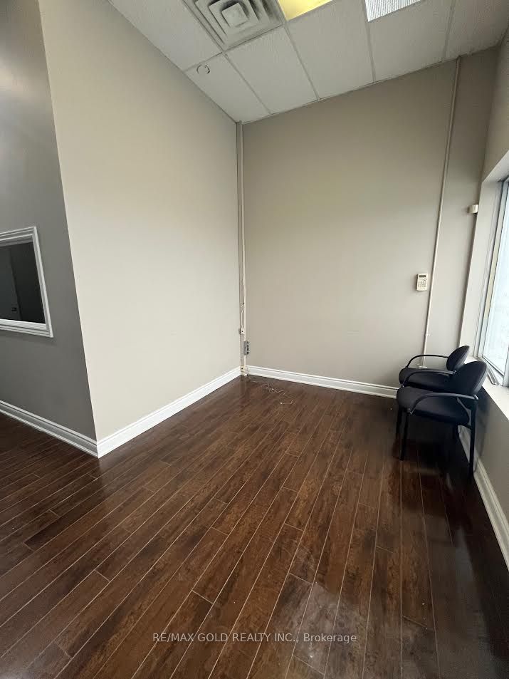 284 Orenda Road, #16