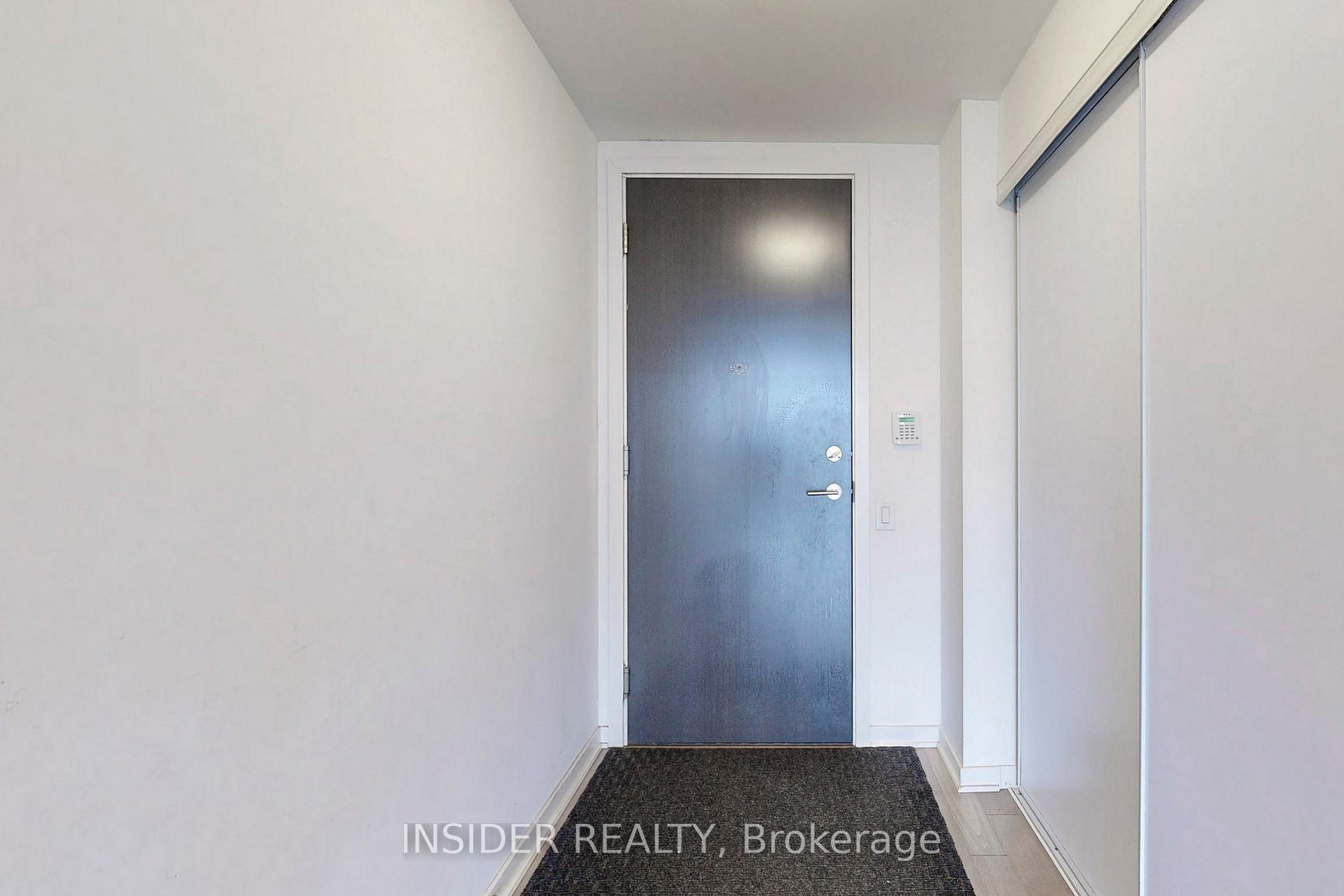 1 Bedroom Condo at 105 The Queensway,  Toronto For sale