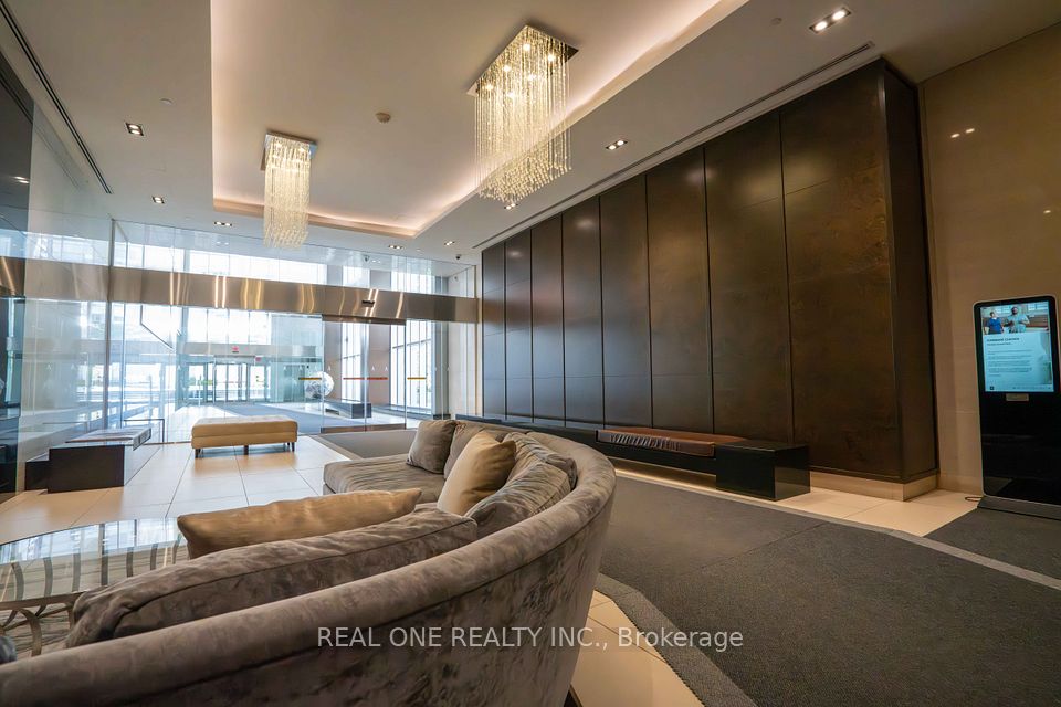 386 Yonge