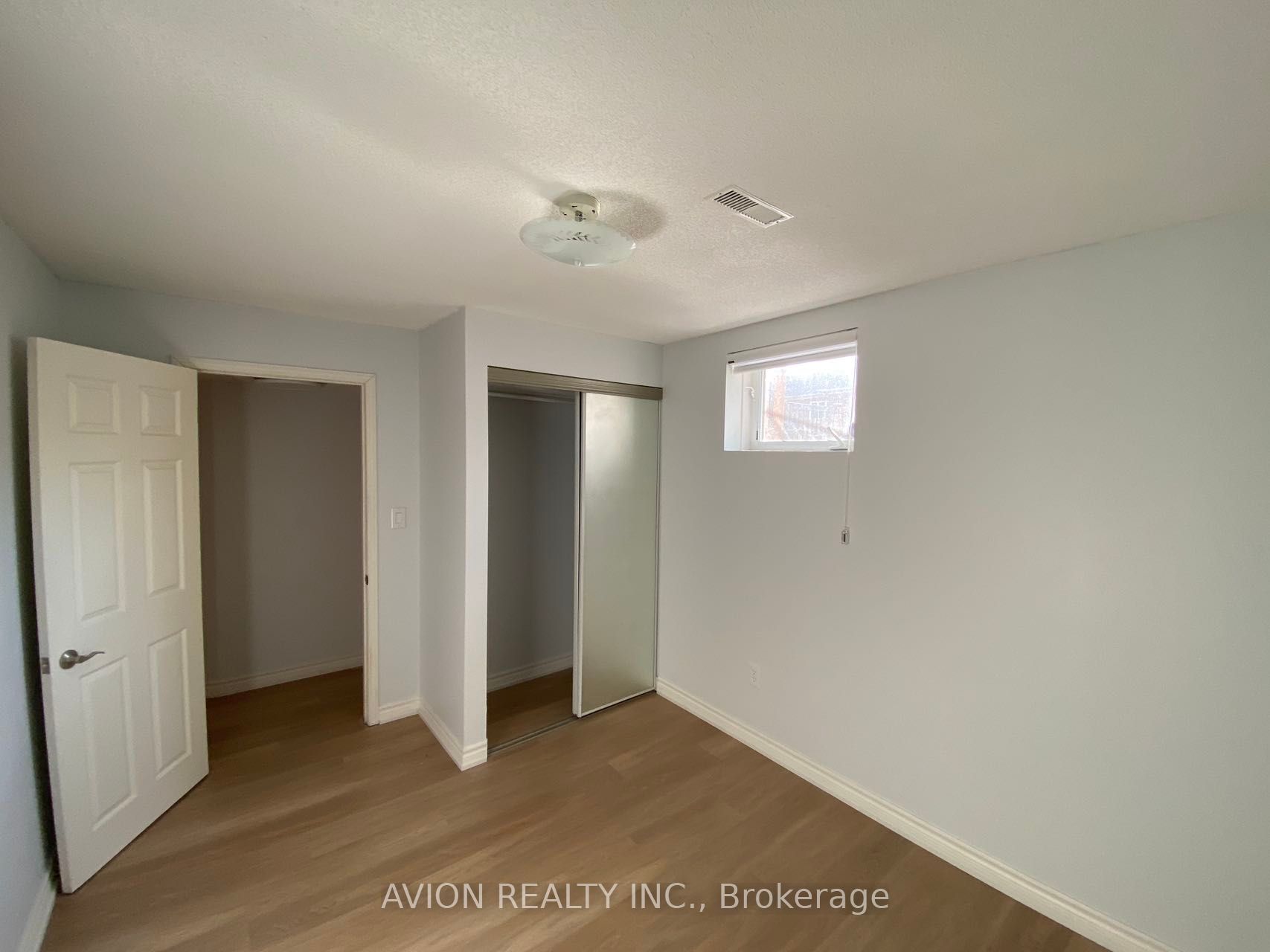 29 Falling River Drive, #basement